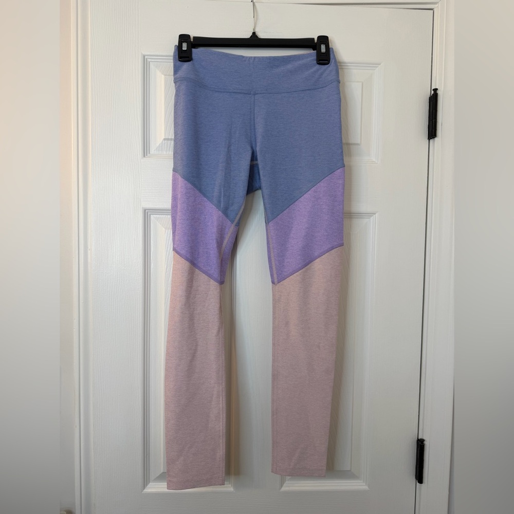 Outdoor Voices Colorblock Leggings in Dusty Blue & Lavender